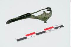 Foto von Bronzezweiknopffibel (NHMW-PRAE-024826)